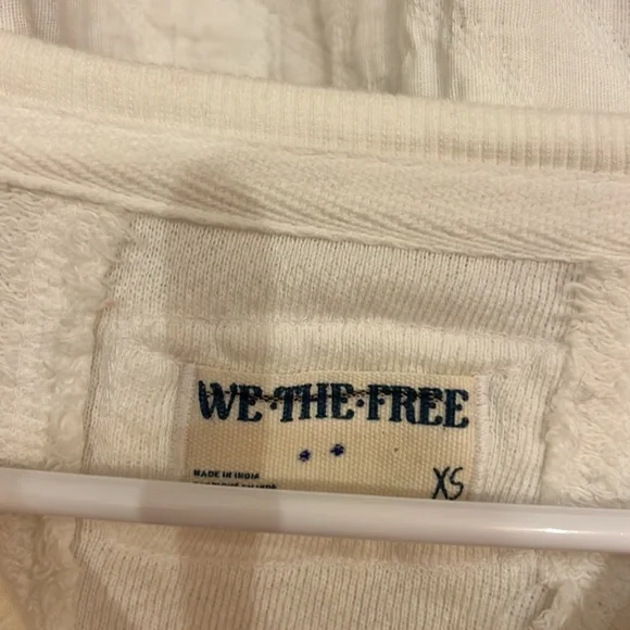 NWOT Free People We The Free Right On Cuff Sweatshirt - Picture 10 of 12
